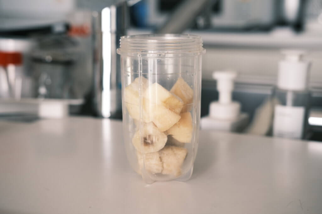 冷凍リンゴスムージー　作り方　バナナ